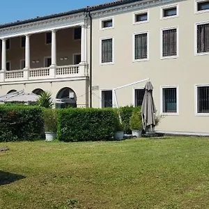 La Loggia , Vicenza Italia